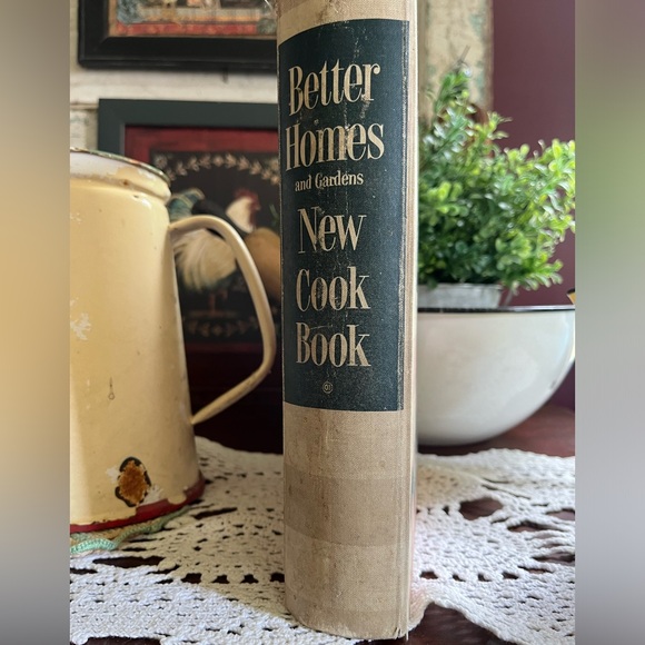 3/$15 Vintage Cookbook - Picture 3 of 15